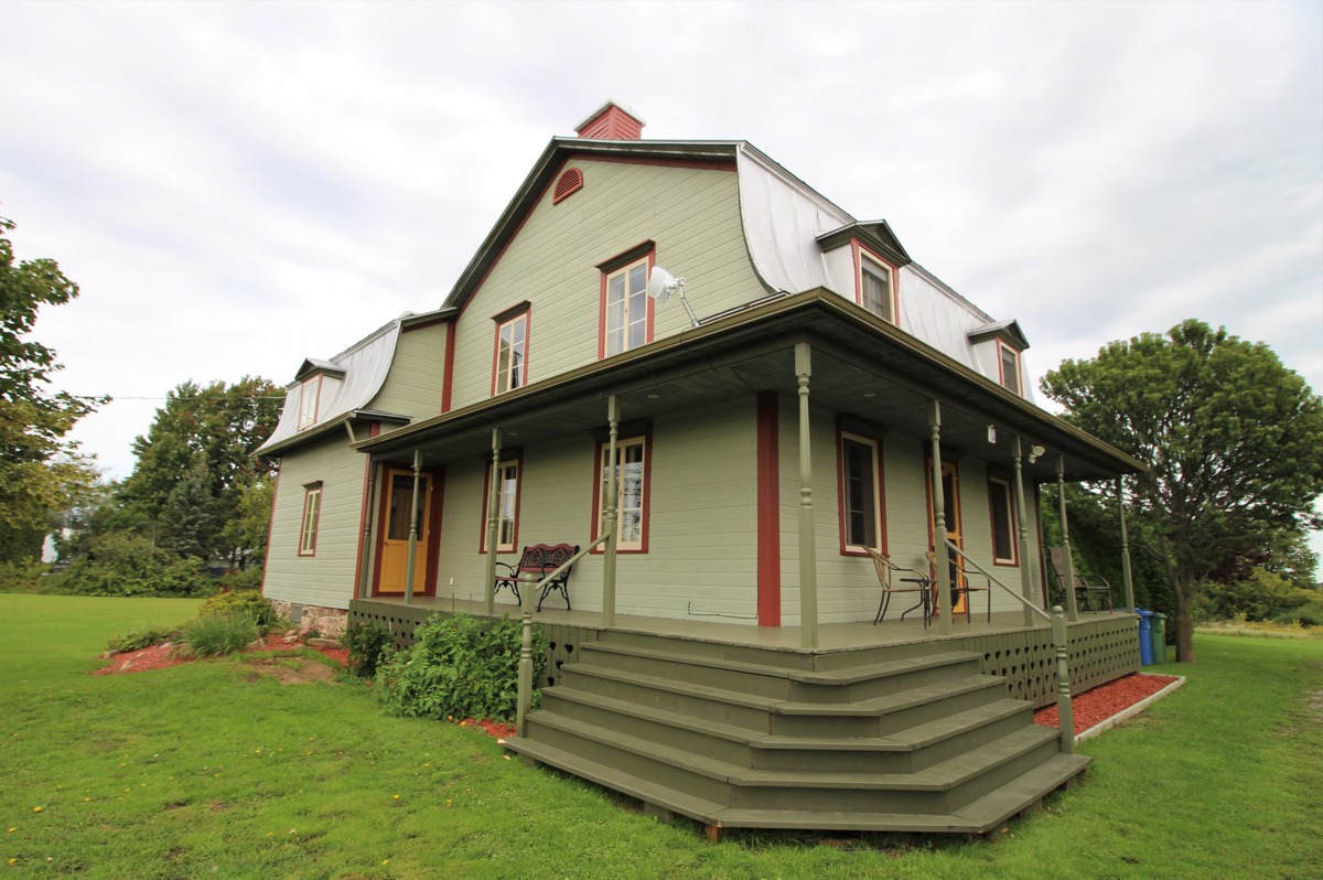 Fermette à vendre 2850 Petit rg SteCatherine SaintCuthbert