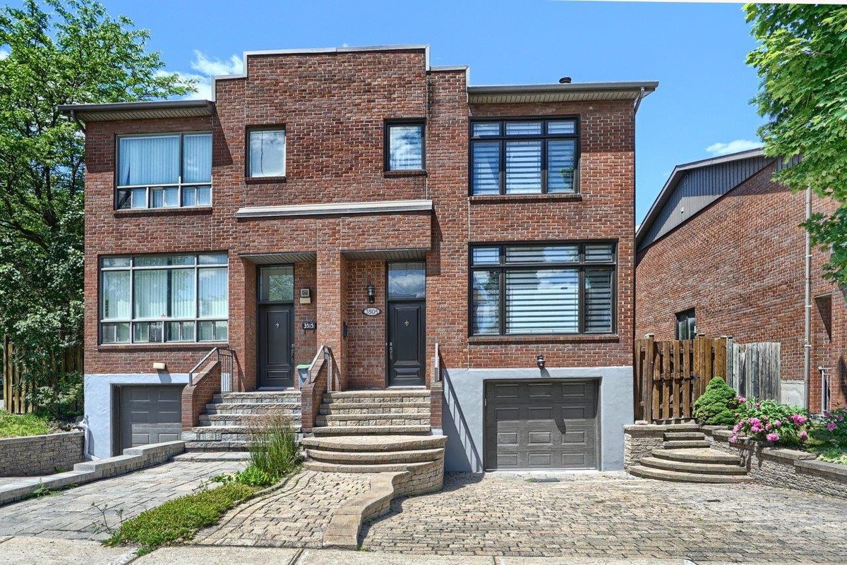 VENDU Maison à étages à vendre 3505 Rue FabienLaberge Le SudOuest (Montréal)