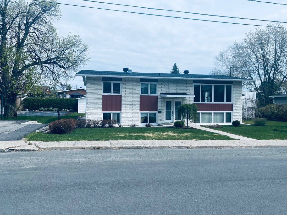 VENDU Maison de plainpied à vendre 1395 Rue Léveillée Alma