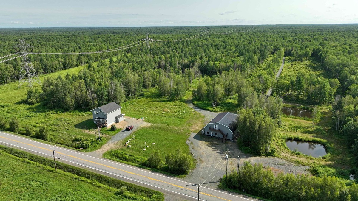 Maison à étages à vendre 1435Z Route des Blésd'Or SainteMariede