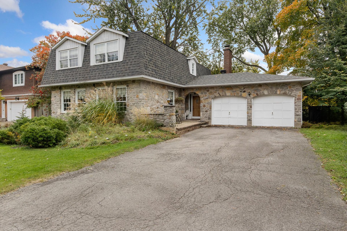 SOLD Two or more storey for sale 308 Rue Sherbrooke Beaconsfield