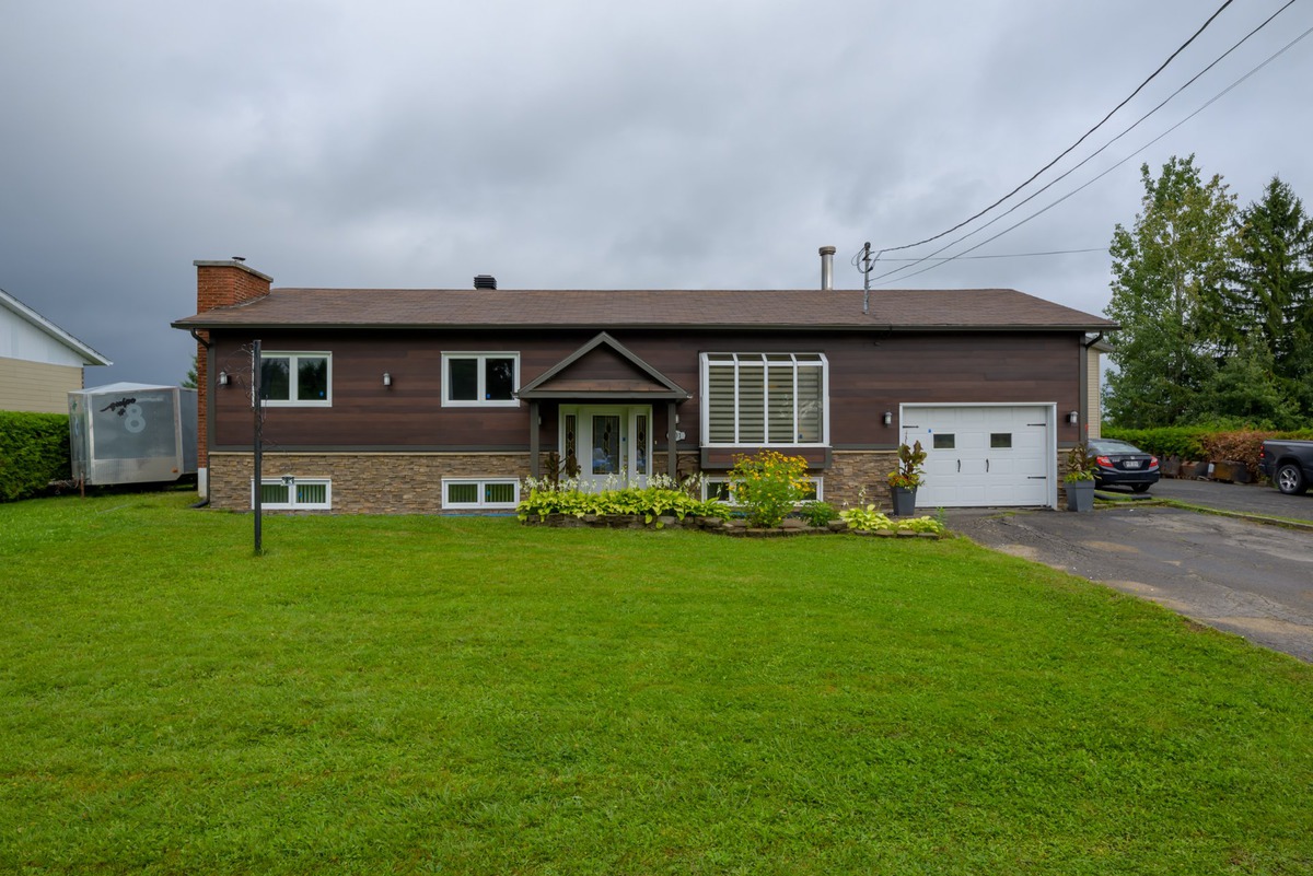 Maison de plainpied à vendre 201 Route 153 SaintTite