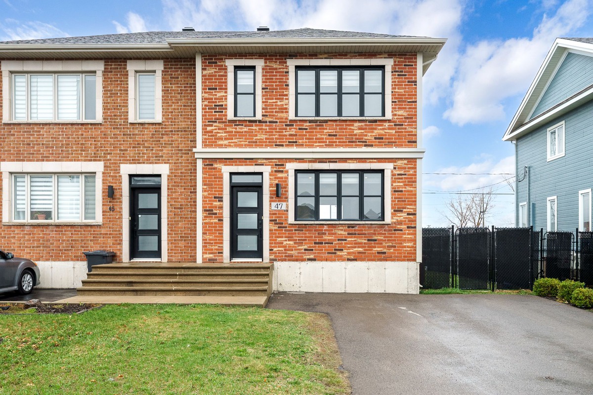 Maison à étages à vendre 47 Rue Amanda SaintRémi