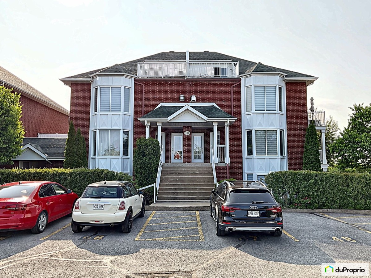 Appartement à vendre 136 Av. de Balmoral, app. 3 La Prairie