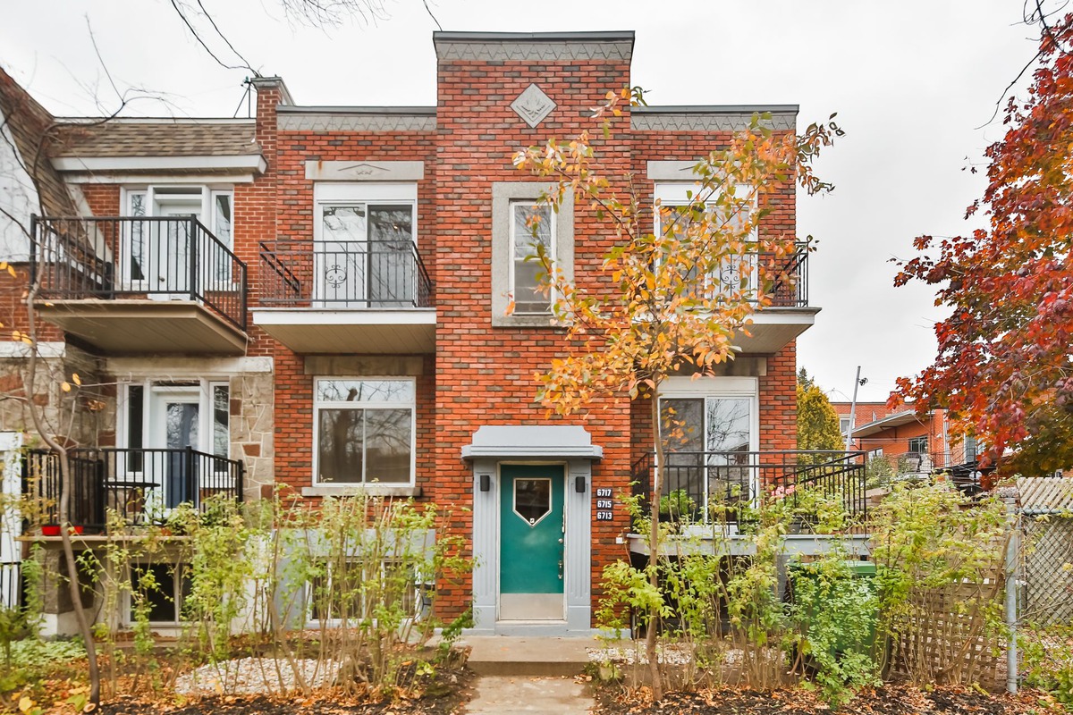 SOLD Triplex for sale 6713 6717 Rue des Écores Montréal (Rosemont