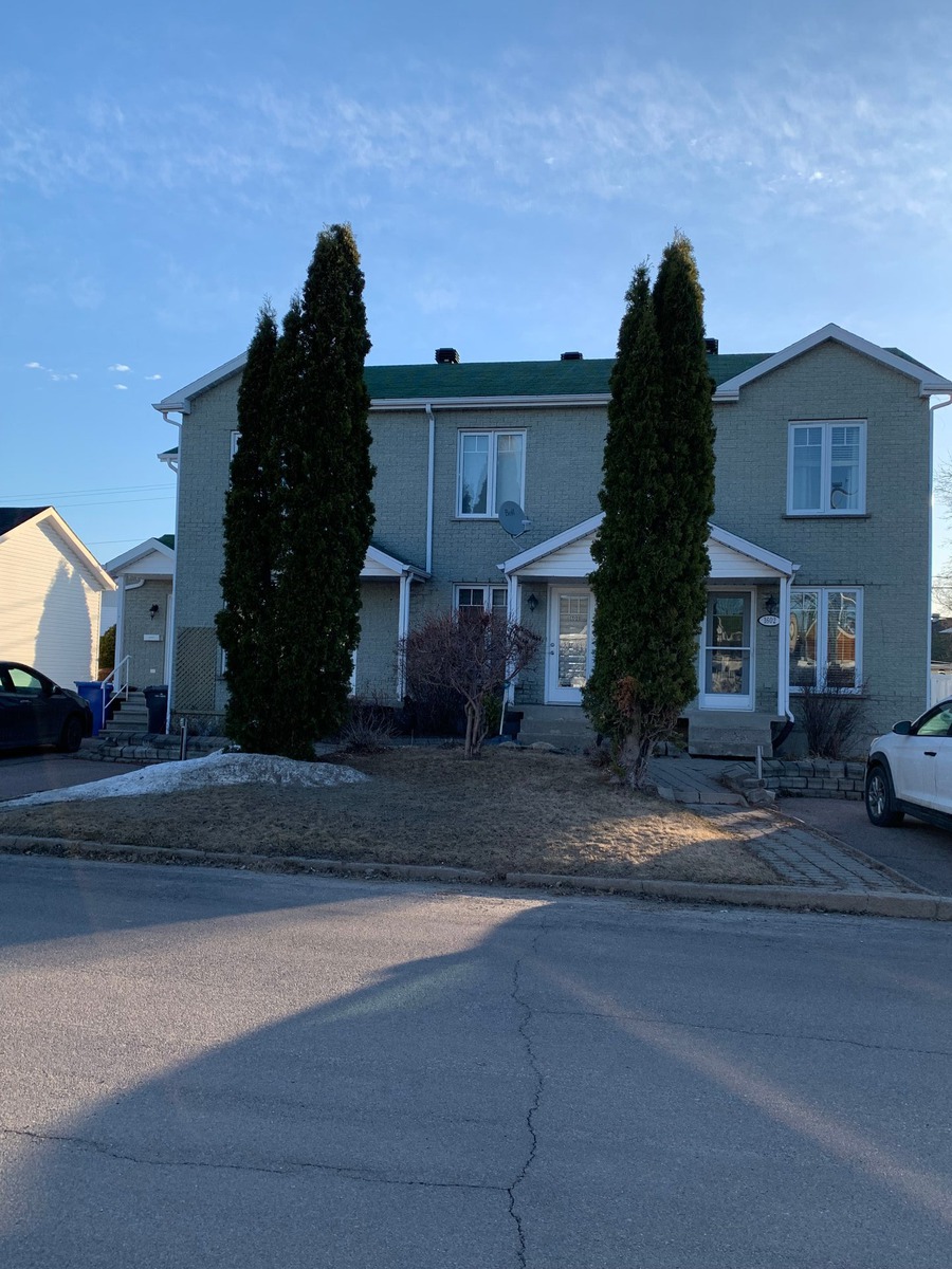 Two or more storey for sale 1604 Rue des Tulipes Roberval
