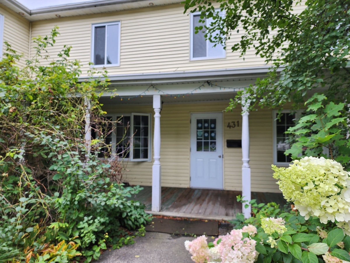 Maison à étages à louer 431 24e Avenue L'ÎlePerrot