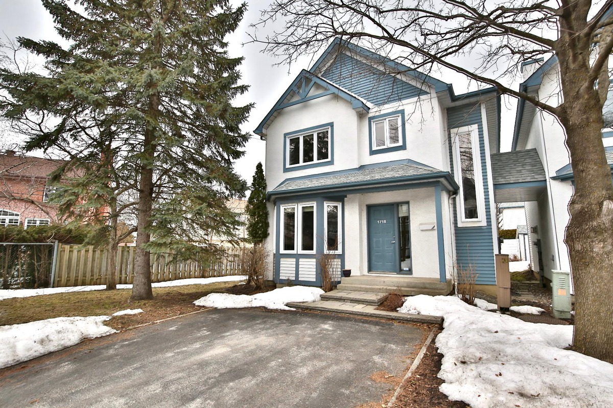 Maison à étages à vendre 1718 Rue Adoncour Longueuil (Le VieuxLongueuil)