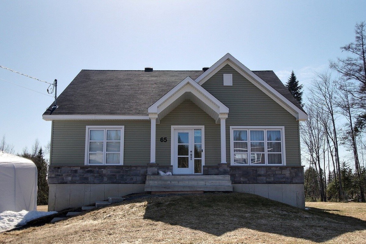 Maison de plainpied à vendre Rue GuyLinteau SainteCatherinedela