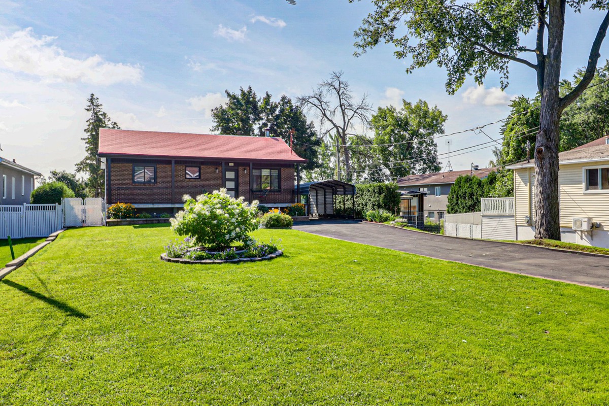 Maison de plainpied à vendre 7722 Boul. Lévesque E. Laval (Duvernay)