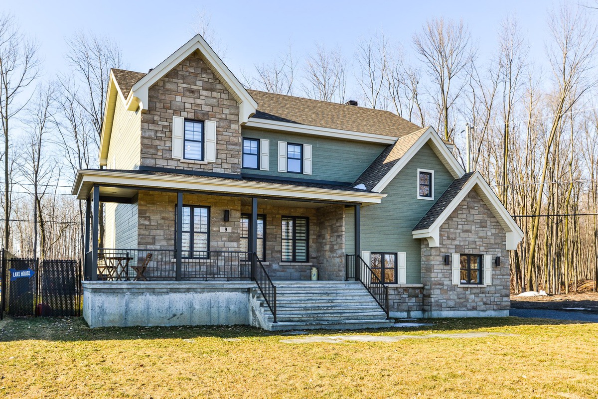 Maison à étages à vendre 9 Rue GuyLauzon CoteauduLac