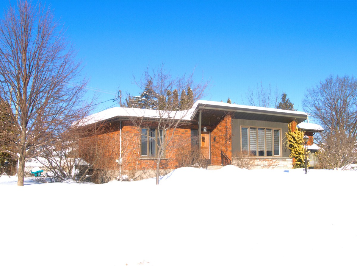 Bungalow for sale 82 Rue Châteauguay