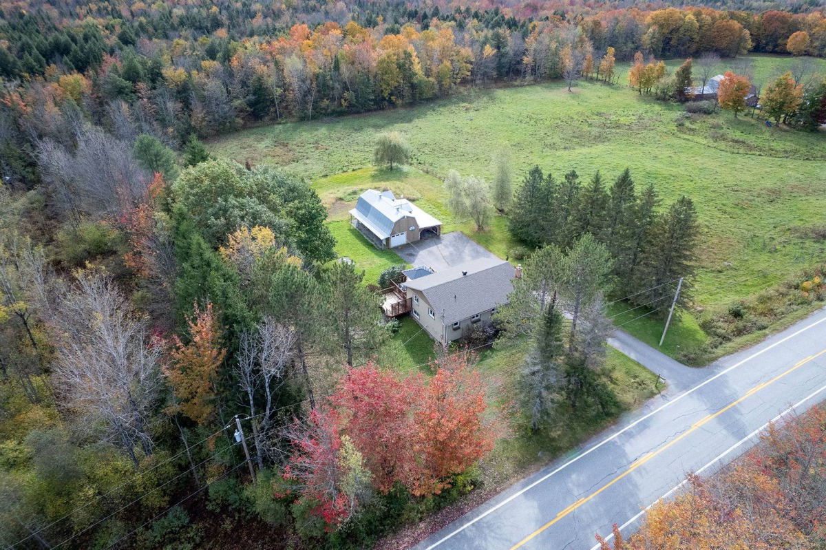 Maison de plainpied à vendre 130 Ch. Bachand SainteCatherinedeHatley