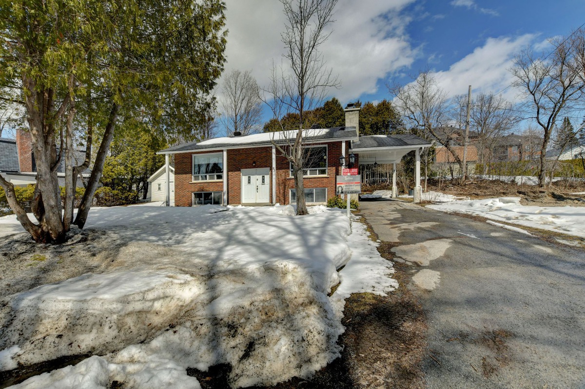 VENDU Maison de plainpied à vendre 83 50e Avenue BoisdesFilion