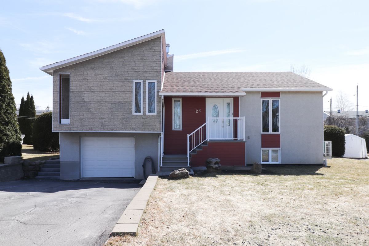 Maison à paliers multiples à vendre 22 Rue de la Normandie Rougemont