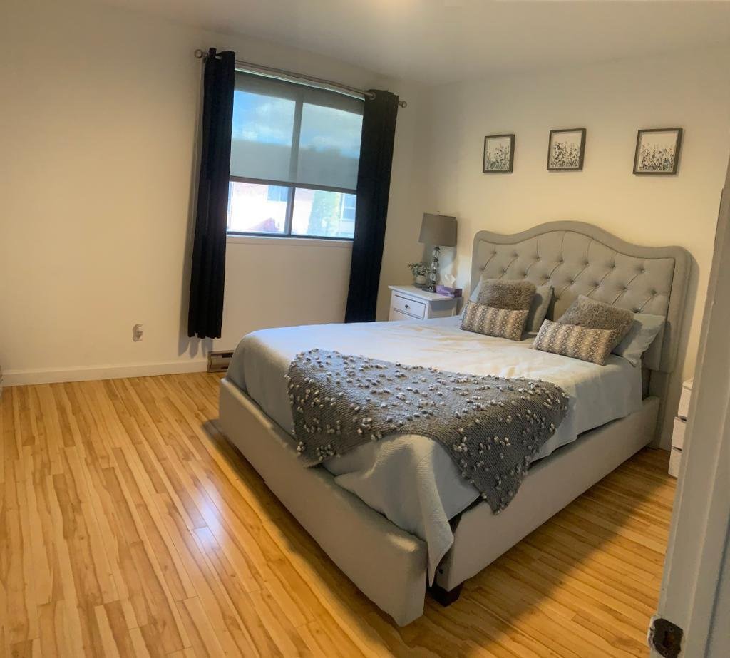 Appartement à louer 855 Ch. du BordduLacLakeshore Dorval