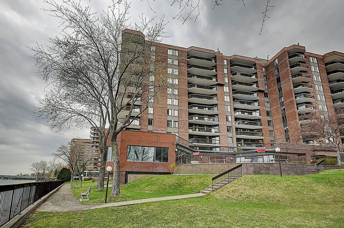 Appartement à vendre 6905 Boul. Gouin E., app. 410 Montréal (Montréal