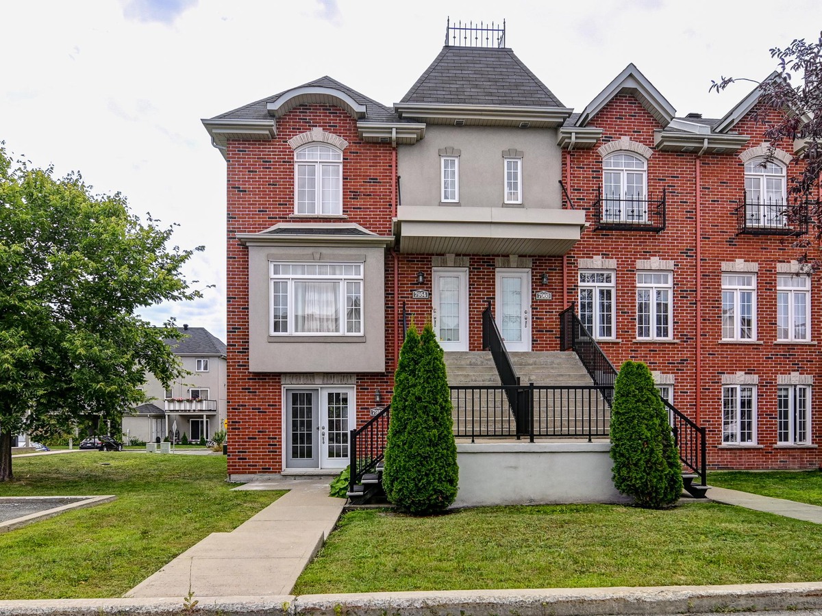 VENDU Appartement à vendre 7952 Rue Angèle Laval (Duvernay)