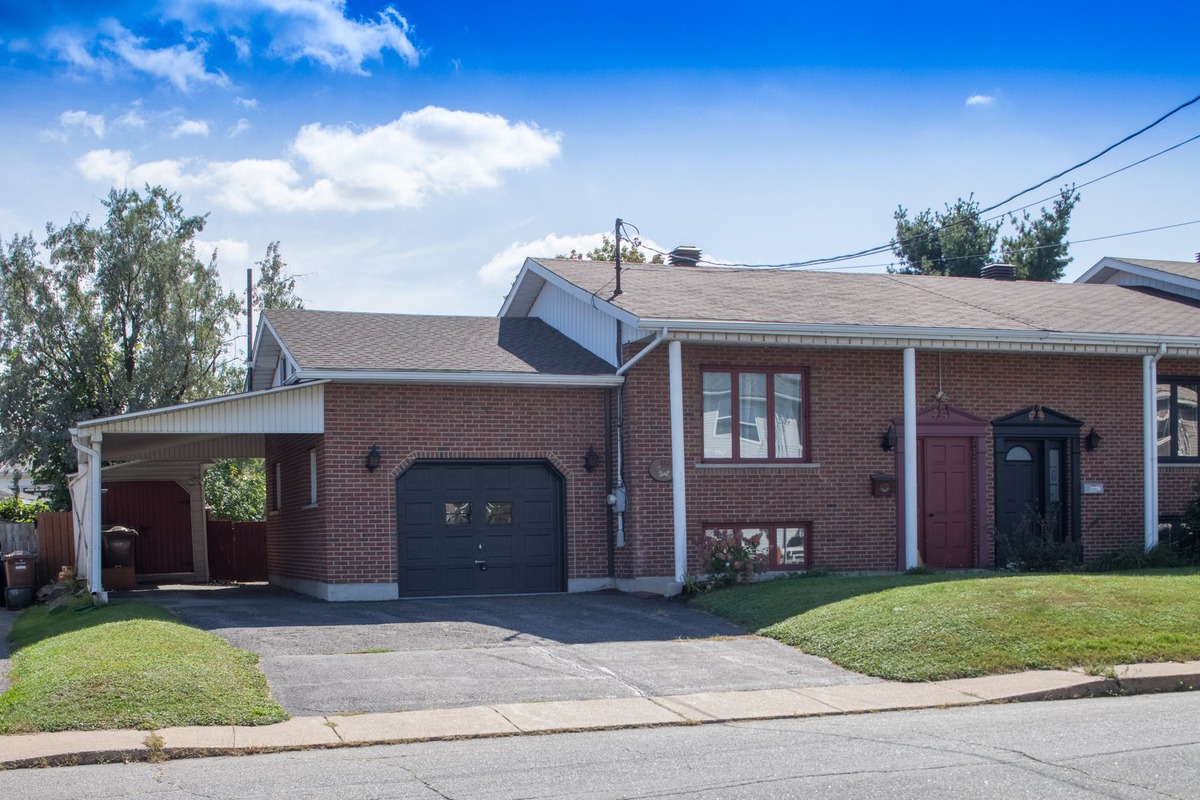 Maison à étages à vendre 3225 Rue LouisHébert SorelTracy