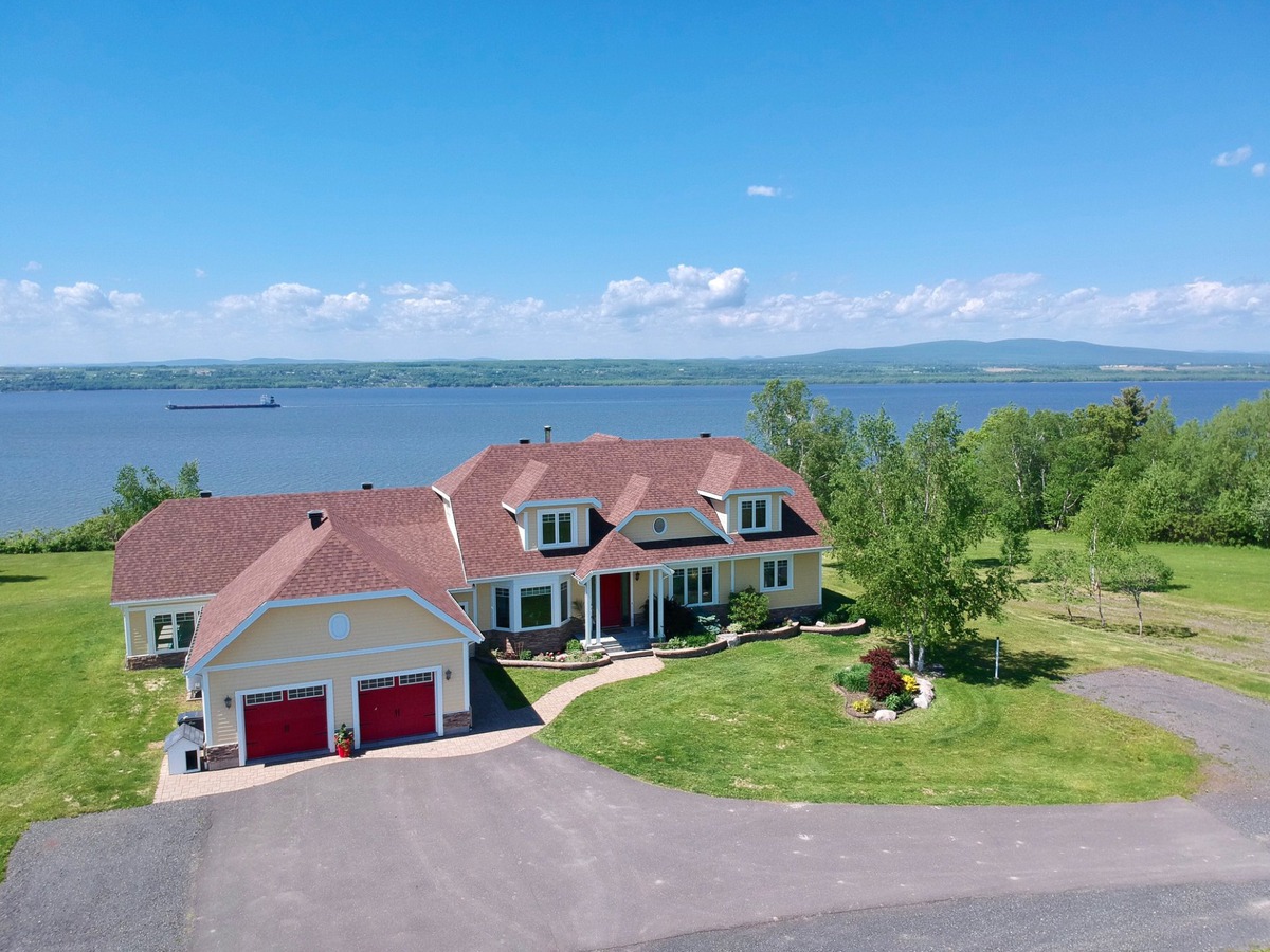 VENDU Maison à étages à vendre 3022 Route MarieVictorin SaintAntoinedeTilly