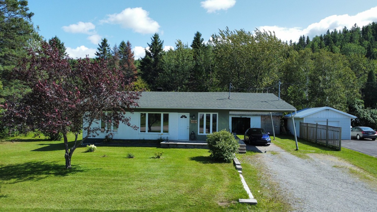 VENDU Maison de plainpied à vendre 5483 Ch. StLouis Saguenay (La