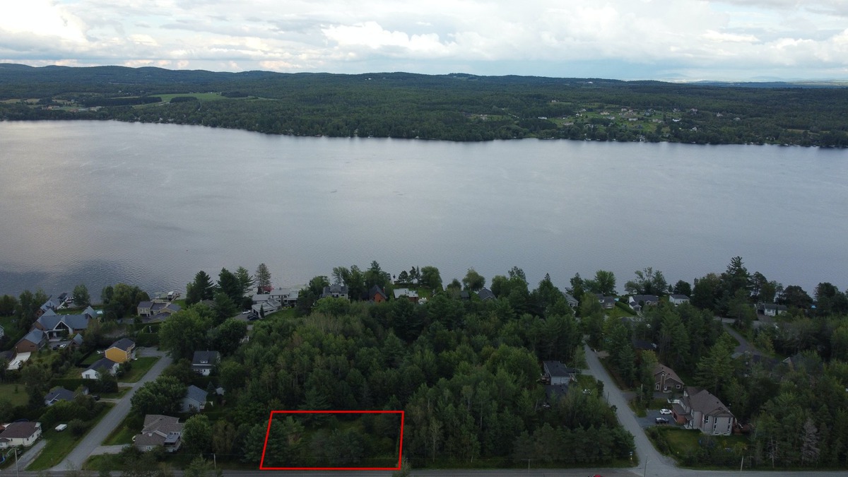 Terrain vacant à vendre Rue des Riverains Sherbrooke (Brompton/Rock