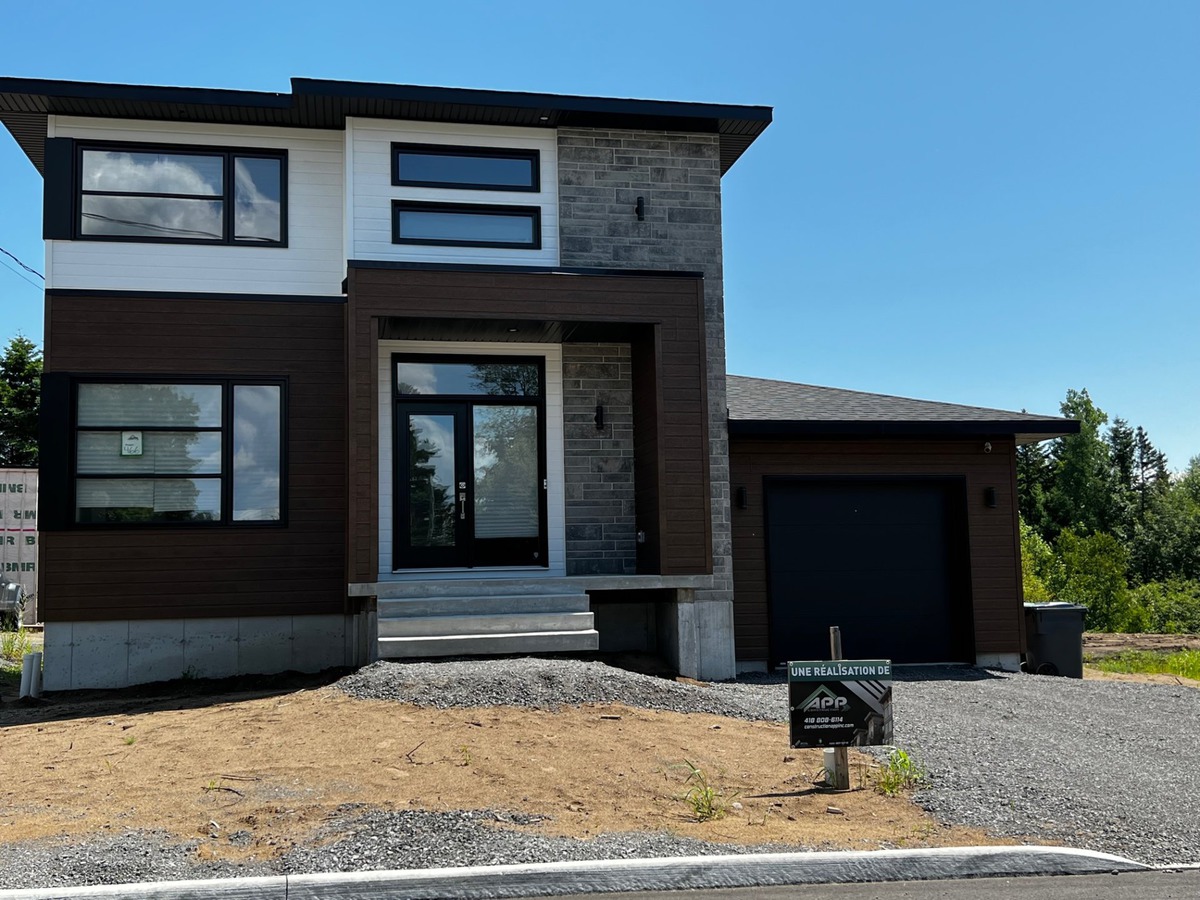 Maison à étages à vendre Rue Pelletier Donnacona