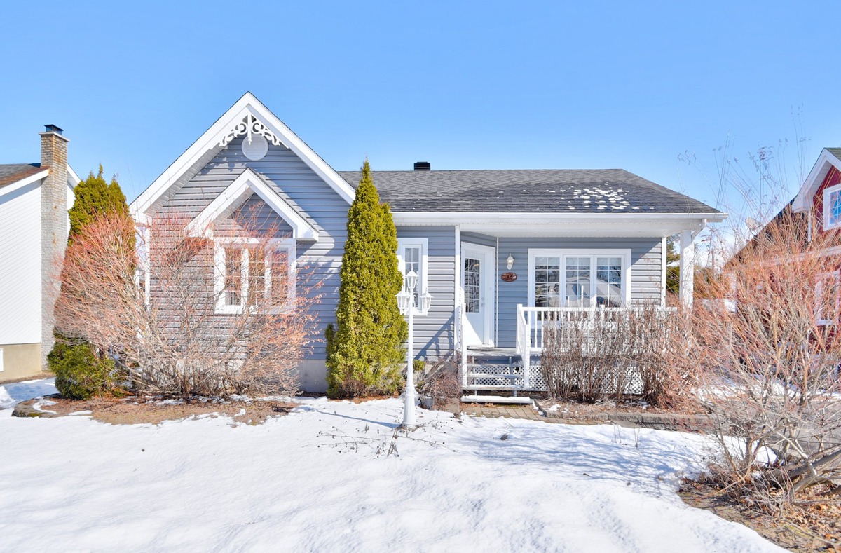 Maison de plainpied à vendre 32 Rue Perreault SainteGenevièvede
