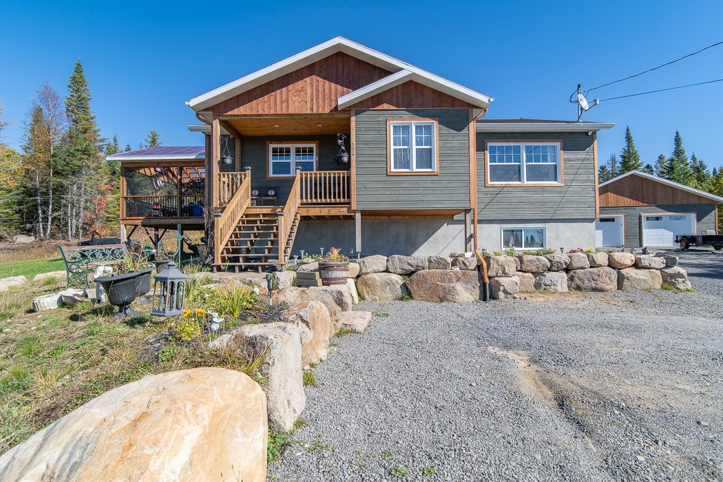 Maison de plainpied à vendre 104 Crois. Bellevue Lantier