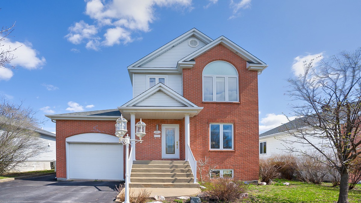Maison à étages à vendre 1011 Boul. N.P.Lapierre SainteJulie