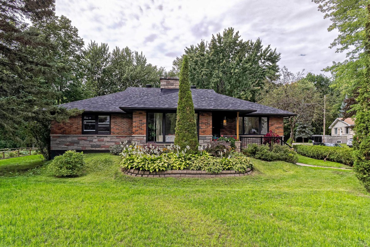 VENDU Maison de plainpied à vendre 94 Boul. Perrot N. L'ÎlePerrot