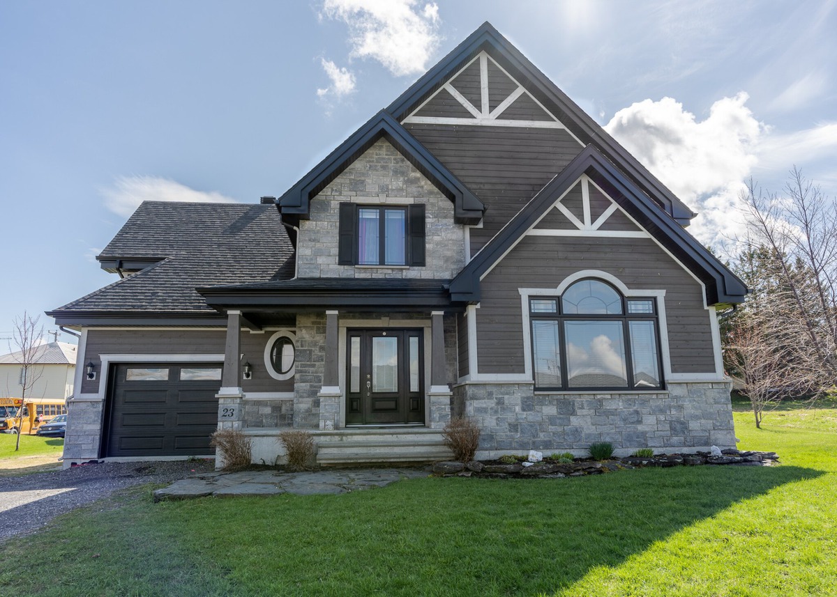 Maison à étages à vendre 23 Rue Bélanger SaintRomain