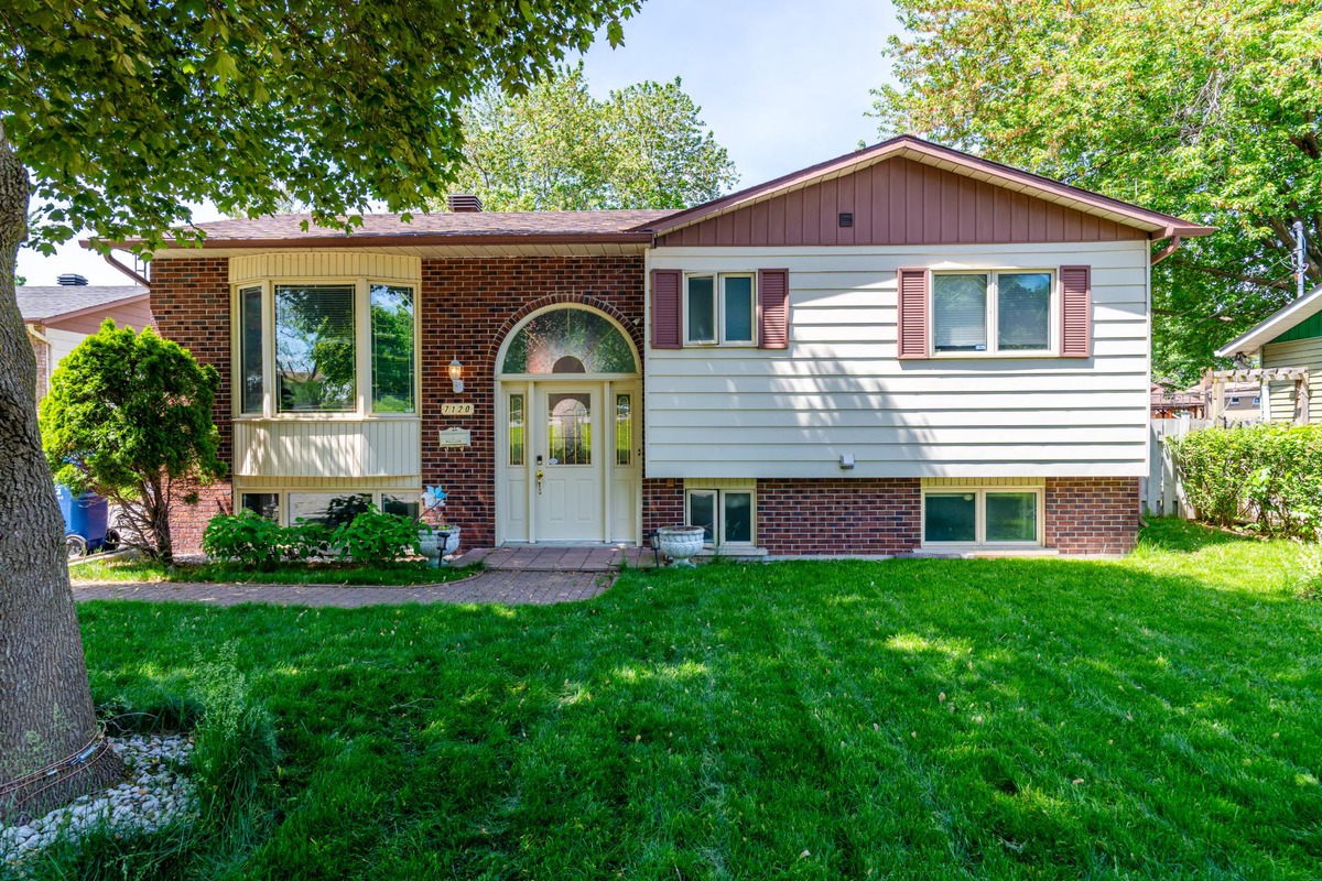 Maison de plainpied à vendre 7120 Boul. Pelletier Brossard