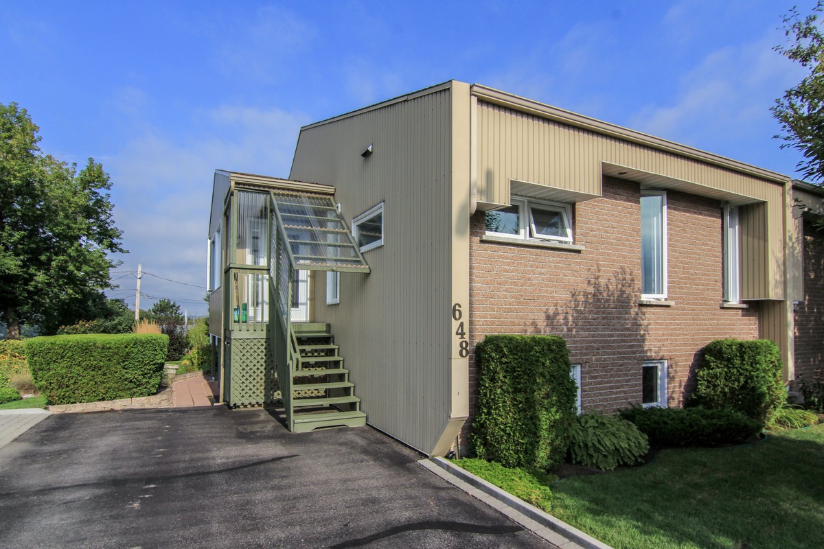 Maison à paliers multiples à vendre 648 Rue de Gascogne Saguenay