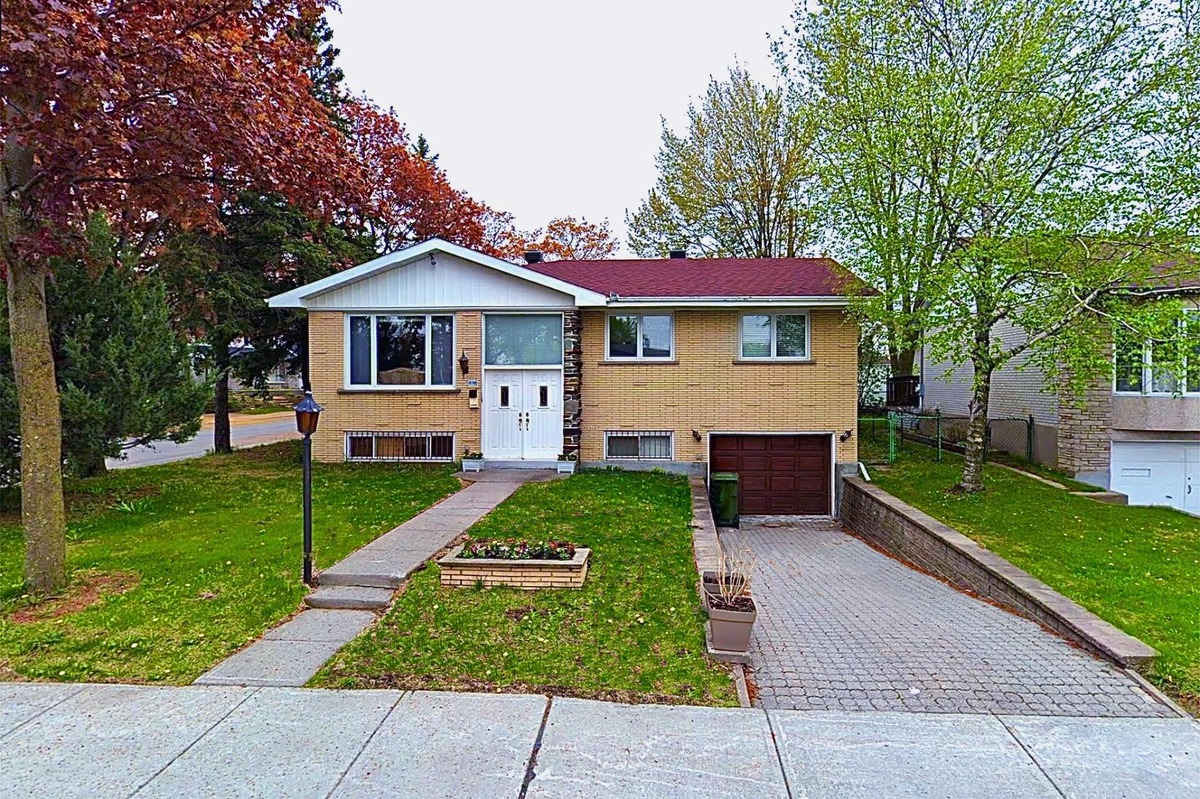 Bungalow for sale 8780 Rue Mauriac Montréal (SaintLéonard)