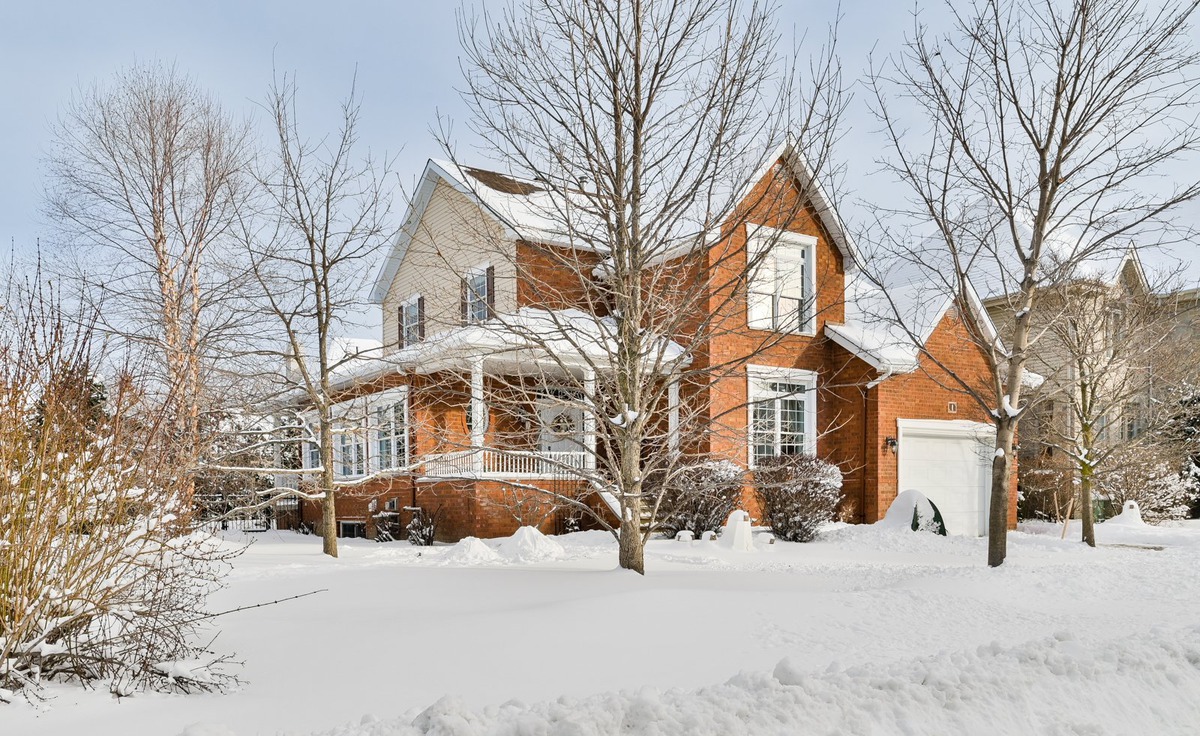 Maison à étages à vendre 1 Rue Duceppe Candiac