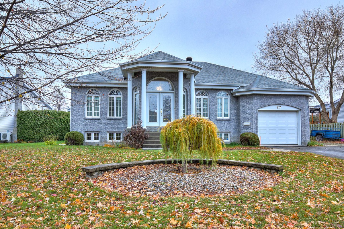 Maison de plainpied à vendre 27 Rue Pasteur NotreDamedel'Île