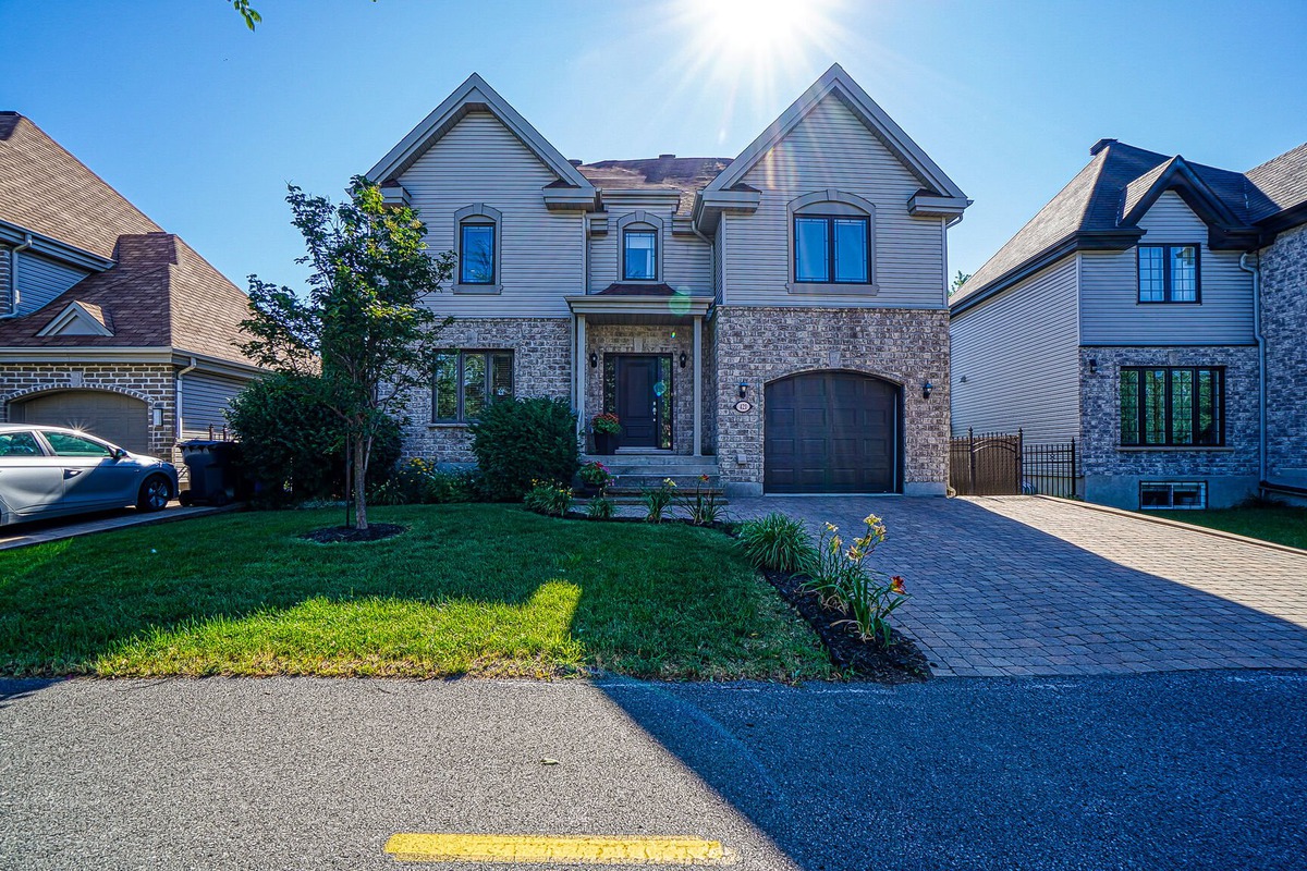 Maison à étages à vendre 421 Av. des GrandsPrés Terrebonne (Lachenaie)