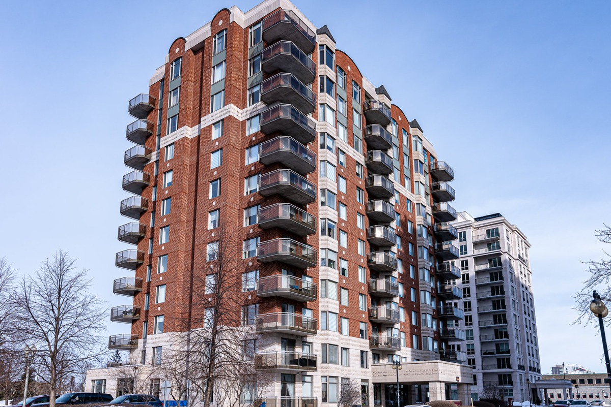 Appartement à vendre 6803 Rue AbrahamDe Sola, app. 207 CôteSaintLuc