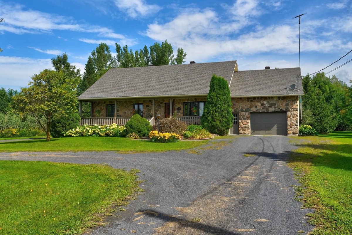 Fermette à vendre 425Z Rg Papineau SaintPauld'Abbotsford
