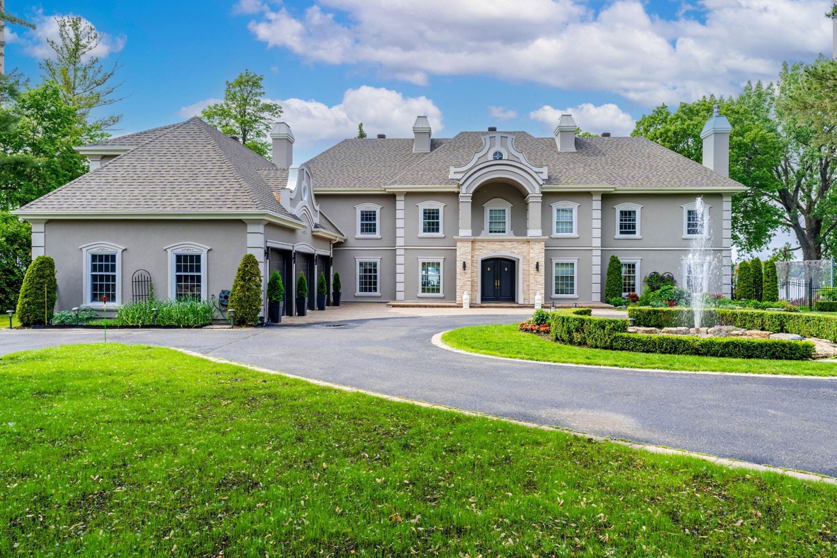 Maison à étages à vendre 2159 Ch. du BordduLac Montréal