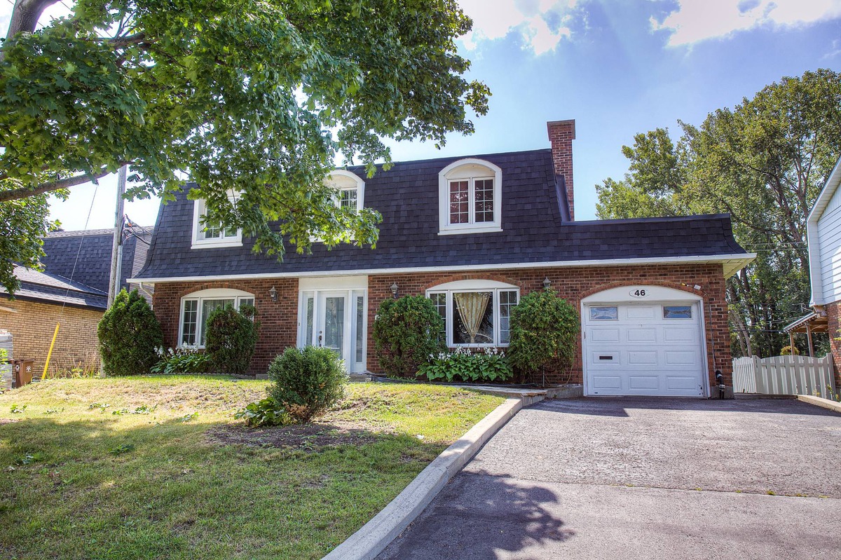 Maison à étages à vendre 46 Rue Rondeau Kirkland