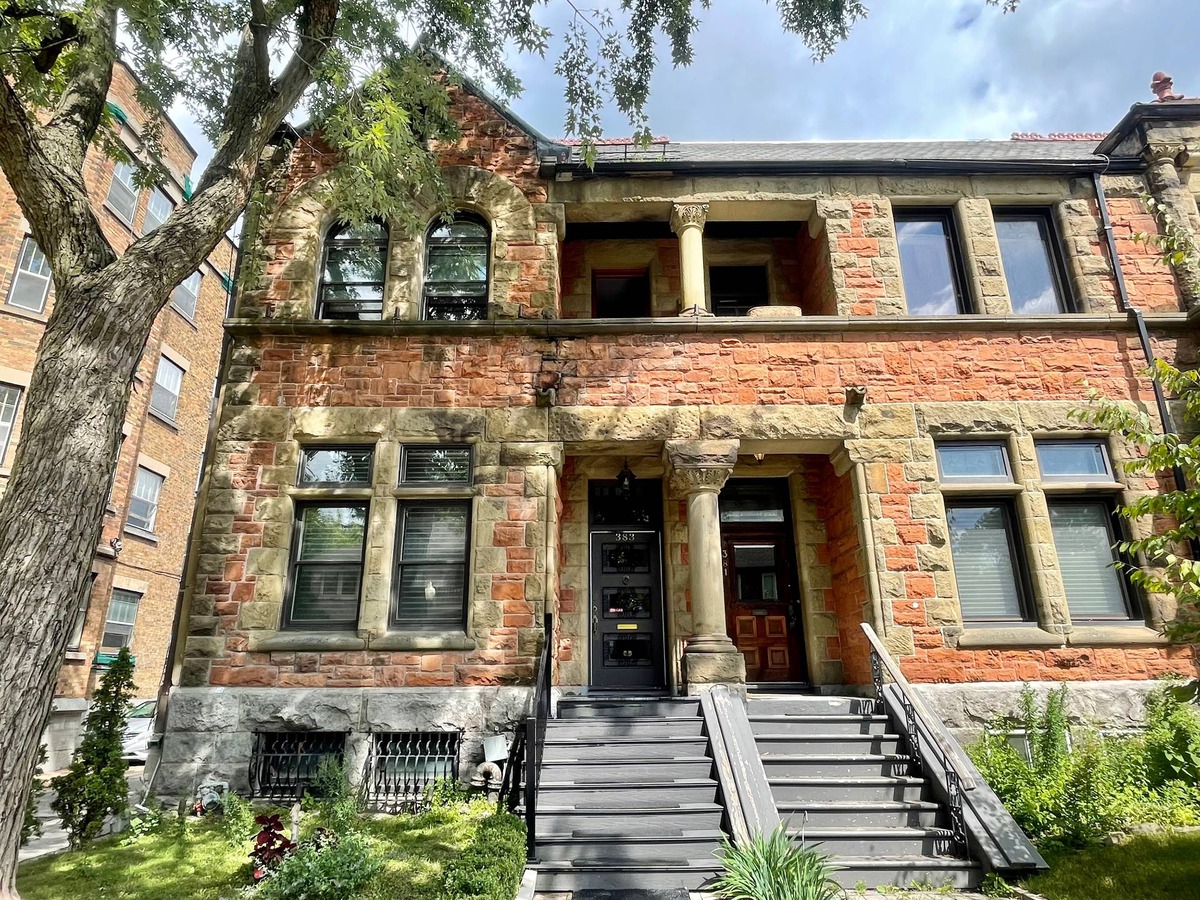 Maison à étages à vendre 383 Av. Olivier Westmount