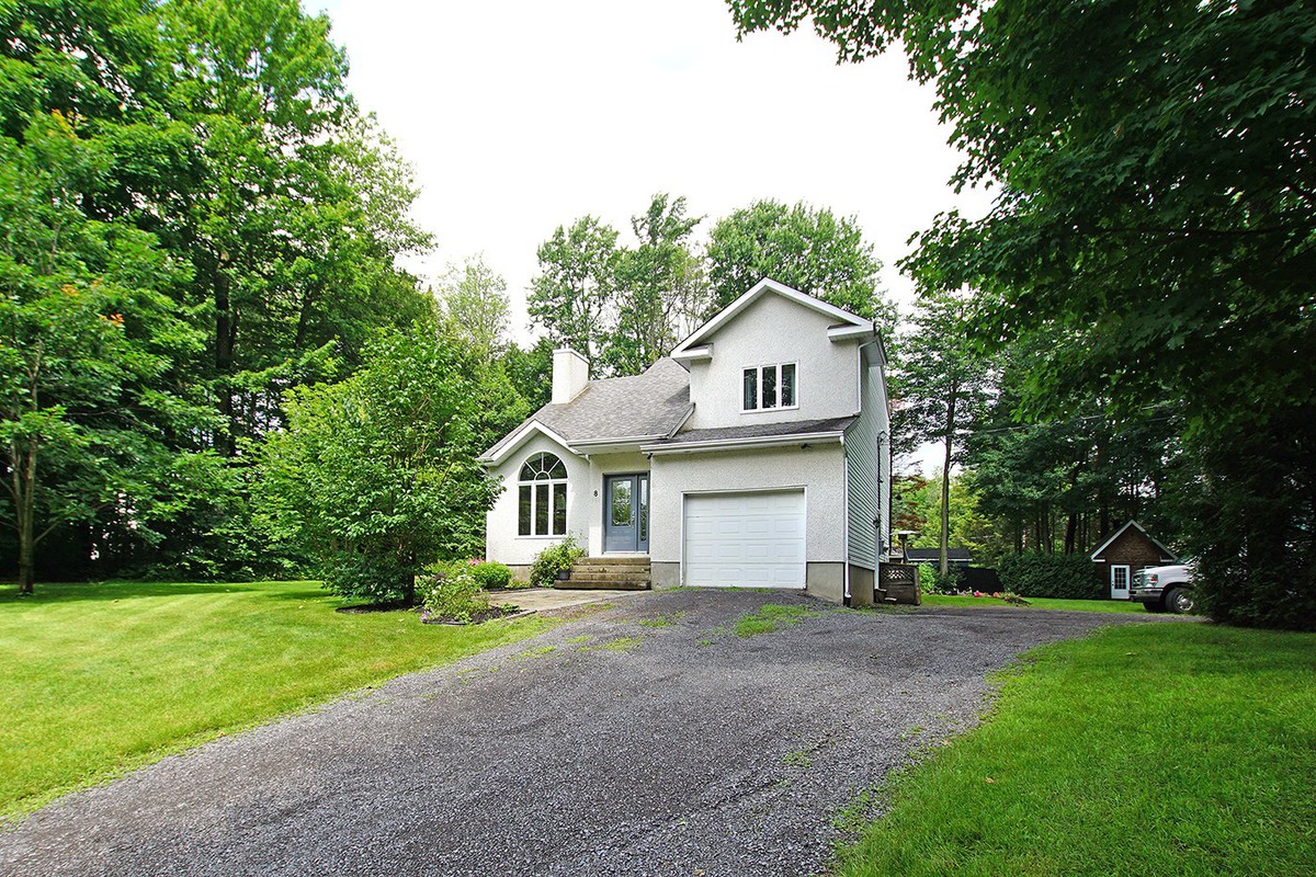 Maison à étages à vendre 8 Rue LouisHébert SaintCharlesBorromée