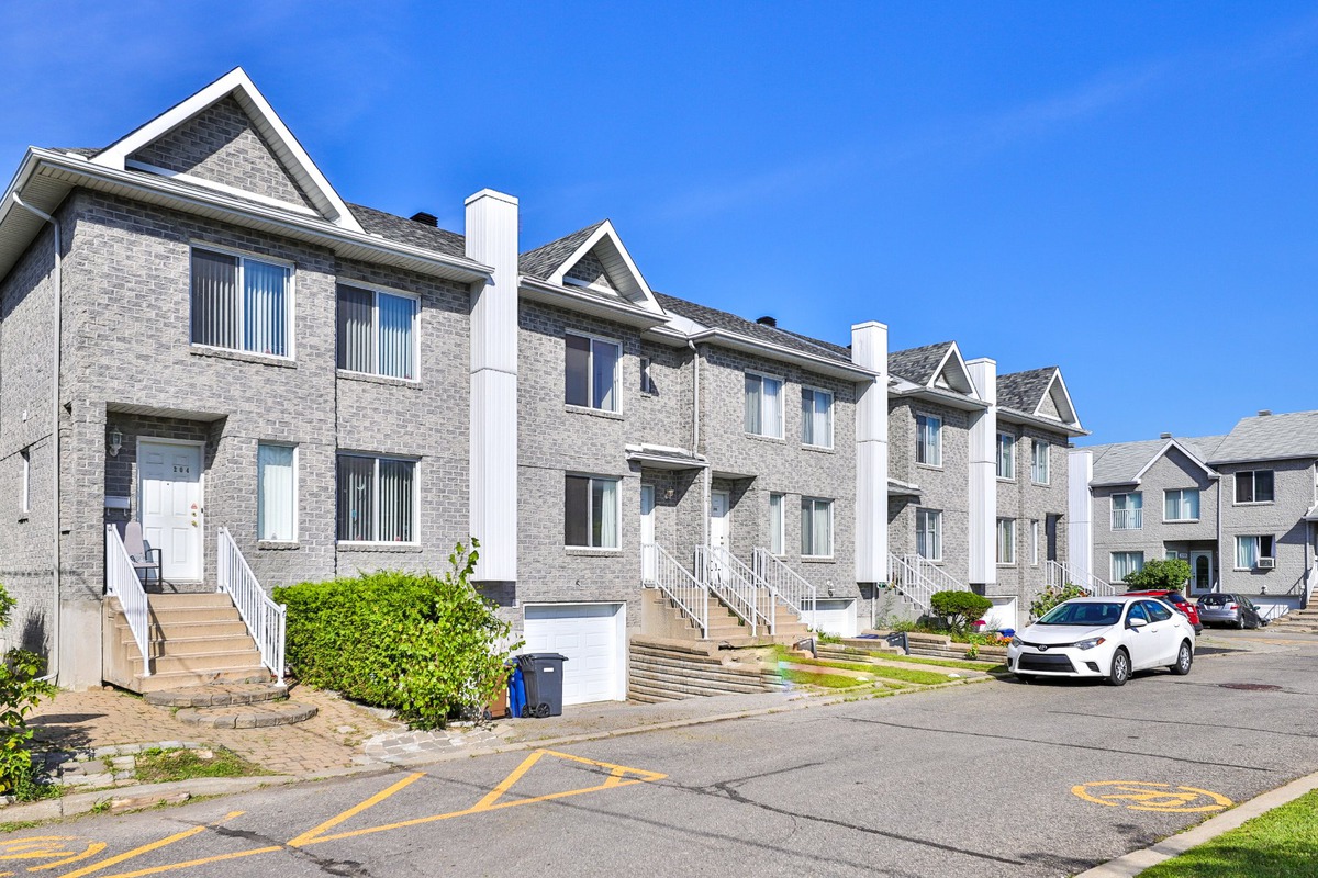 Two or more storey for sale 206 Rue de l'Aubade Laval (Chomedey)