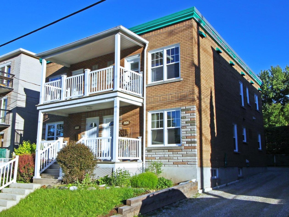 Triplex à vendre 1414 1416 Rue du Pacifique Sherbrooke (Les Nations)