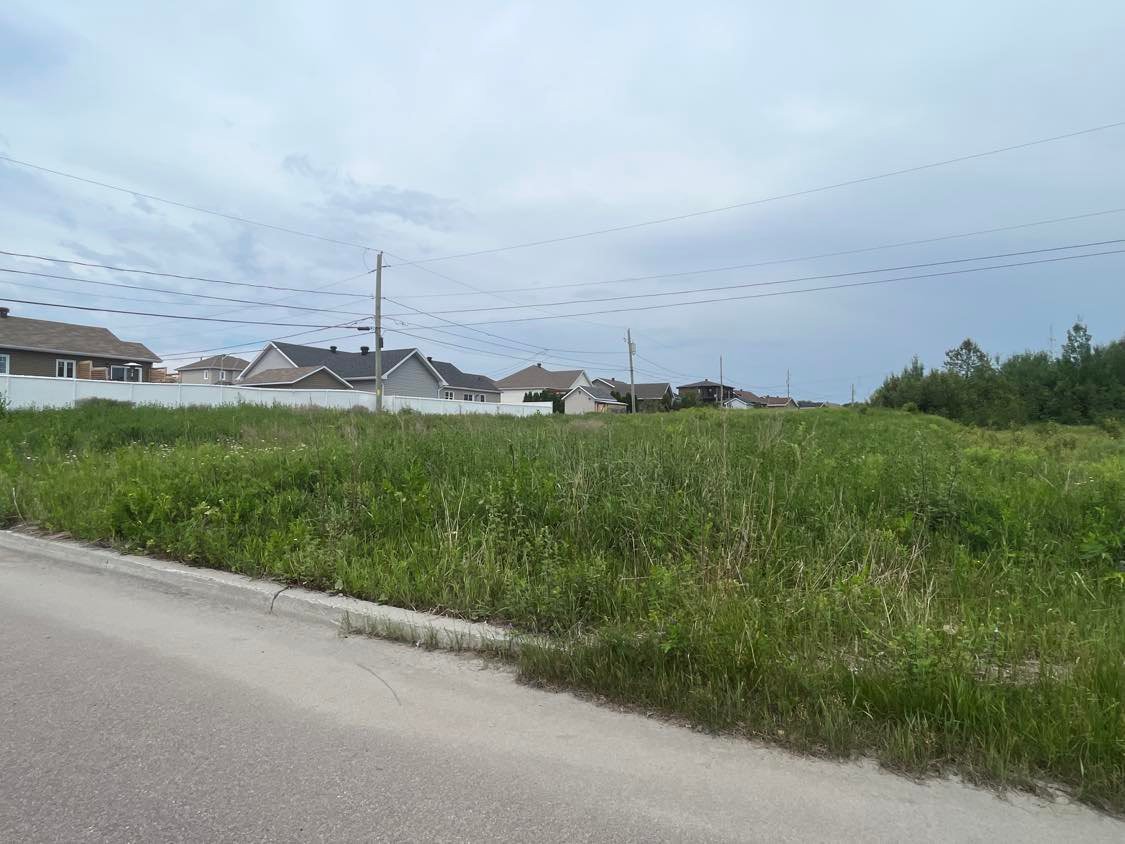 Terrain vacant à vendre Rue des Roseaux Saguenay (Chicoutimi)