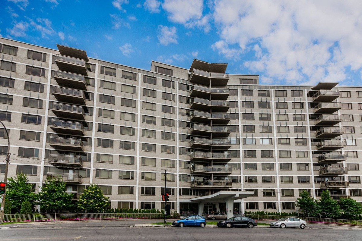 Apartment for sale 4850 Ch. de la CôteStLuc, app. 40 Montréal (Côte