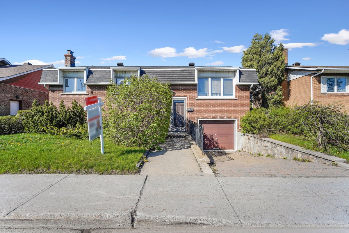 SOLD Bungalow for sale 9091 Boul. des Galeriesd'Anjou Montréal (Anjou)