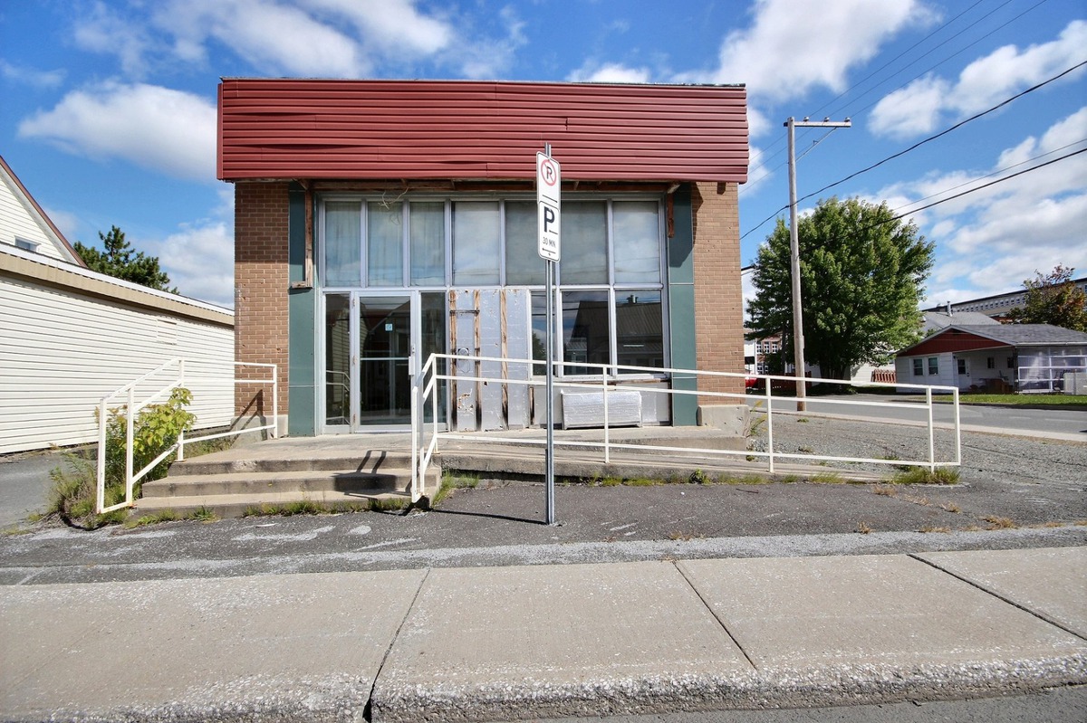 Maison de plainpied à vendre 601 Rue StDésiré Thetford Mines